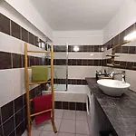 Grand T2 Esprit Loft Coeur De Appartamento Sète