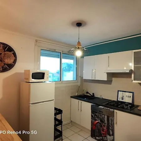 Grand T2 Esprit Loft Coeur De Daire Sète