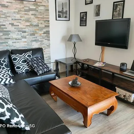 Grand T2 Esprit Loft Coeur De Sète