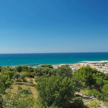 Grand T2 Esprit Loft Coeur De Apartment Sete